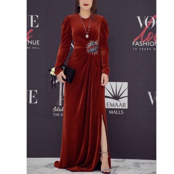 NWT. AUTH.GUCCI RUNWAY RED VELVET GOWN/MAXI EVENING DRESS IT40 - Picture 6 of 16